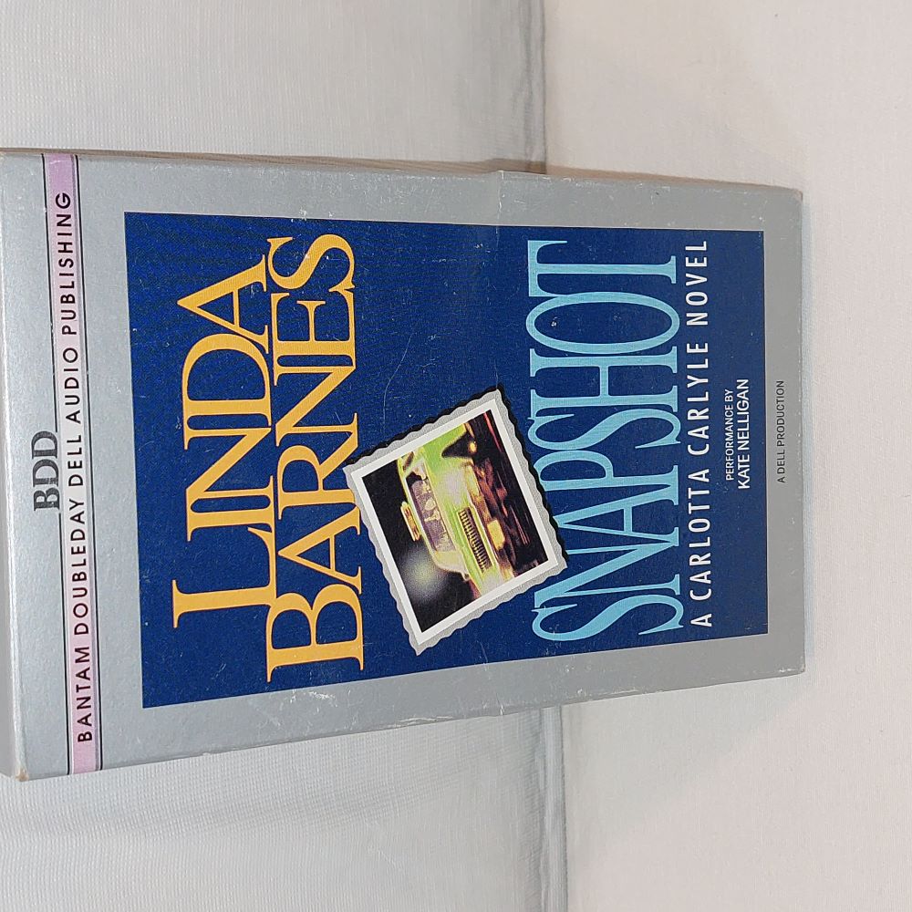 Linda Barnes Snapshot A Carlotta Carlyle Novel Audiobook on Cassette