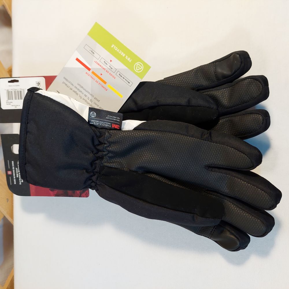 Swiss Tech Ski Gloves Black,White & Gray S/M 3M Thinsulate Insulation