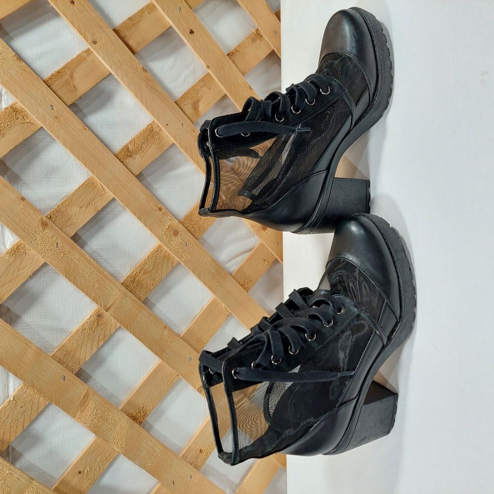 Forever 21 Black Mesh Ankle Boots with Shoe Laces Women's Size 7