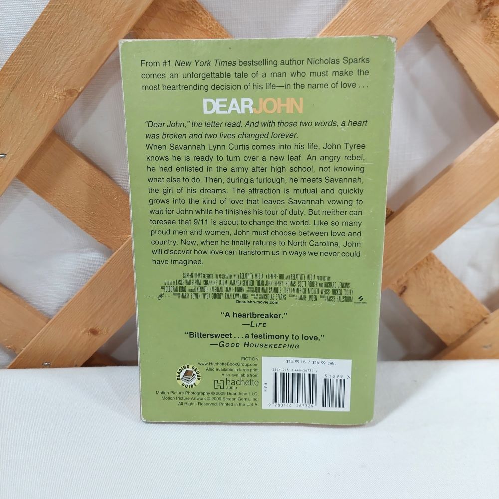 Dear John by Nicholas Sparks Paperback Book