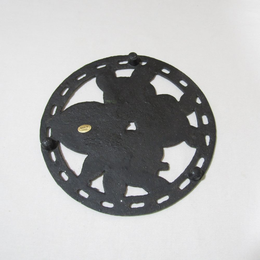 Apple Cast Iron Trivet