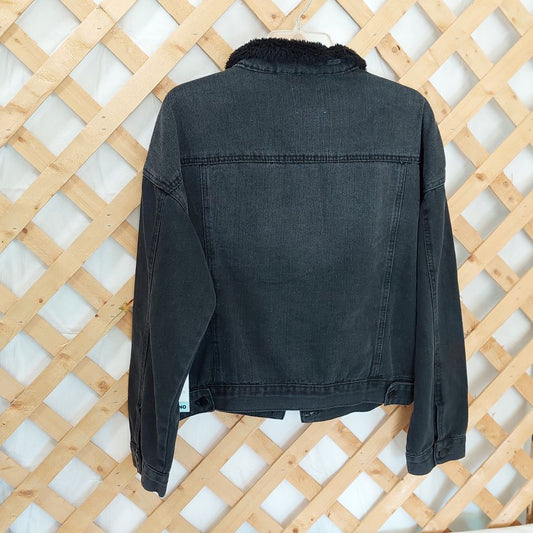 Ci Sono Black Washed Denim Jacket with Fleece Collar Women's Size Medium