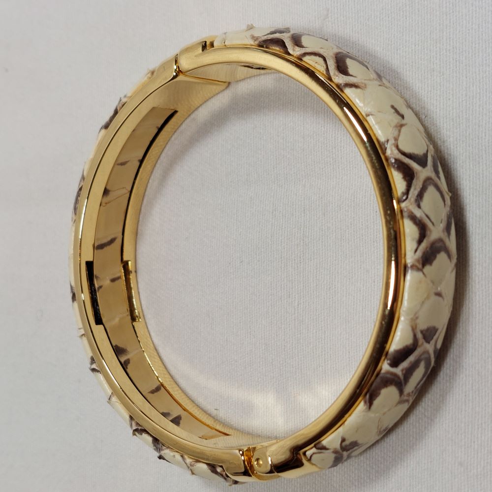 Bracelet Artificial Snakeskin Pattern