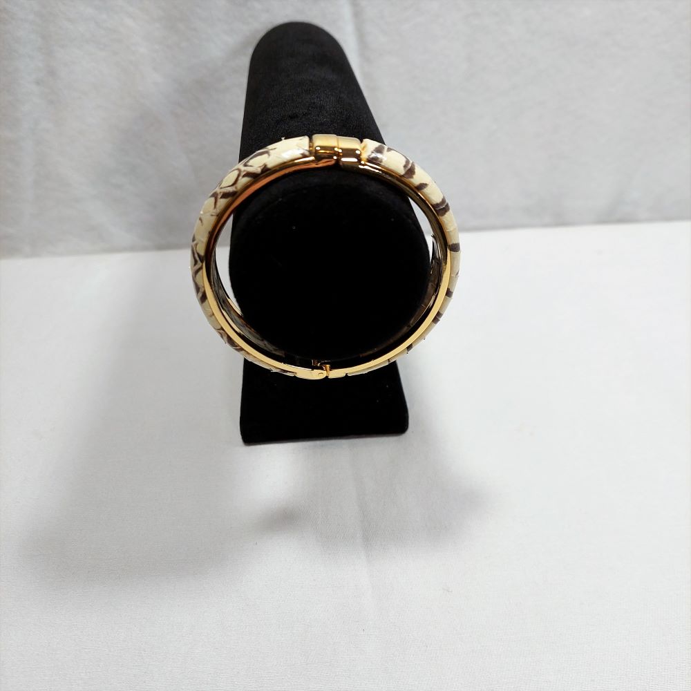 Bracelet Artificial Snakeskin Pattern