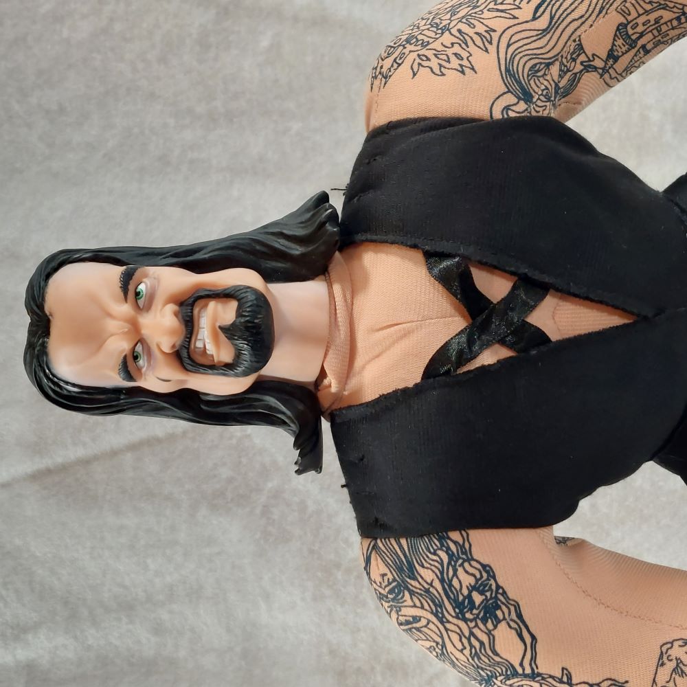 Jakks Pacific Pro Wrestling WWF WWE Undertaker 17" Vinyl Plush Doll