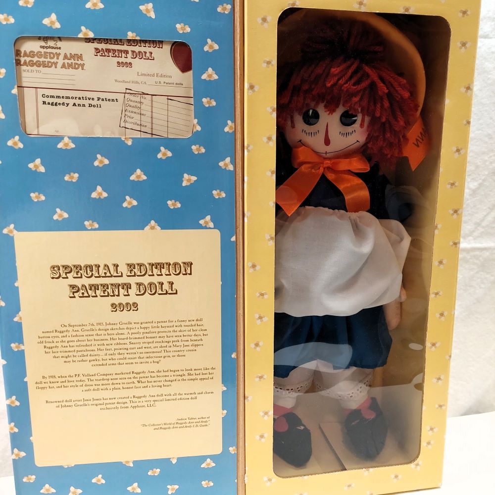 LIMITED EDITION Signed Holiday Keepsake Raggedy Ann on sale Doll (2001) - RARE ERROR