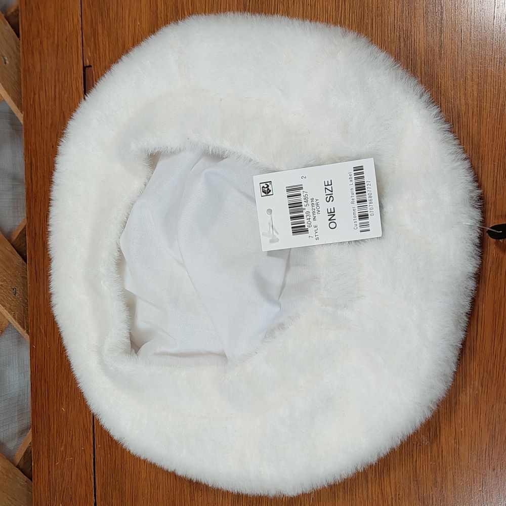 INC International Concepts Faux Fur Ivory Beret