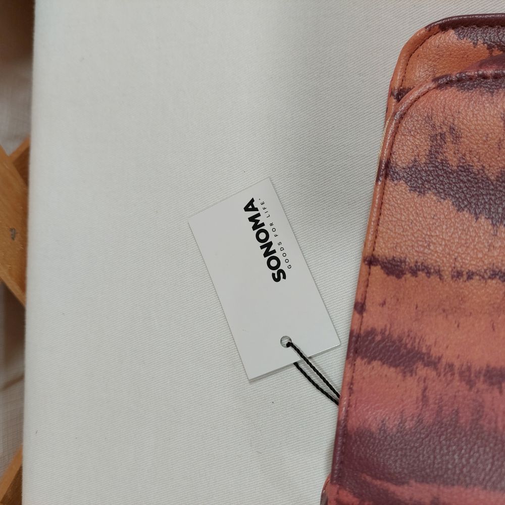 Sonoma Pink Pattern Crossbody Wallet