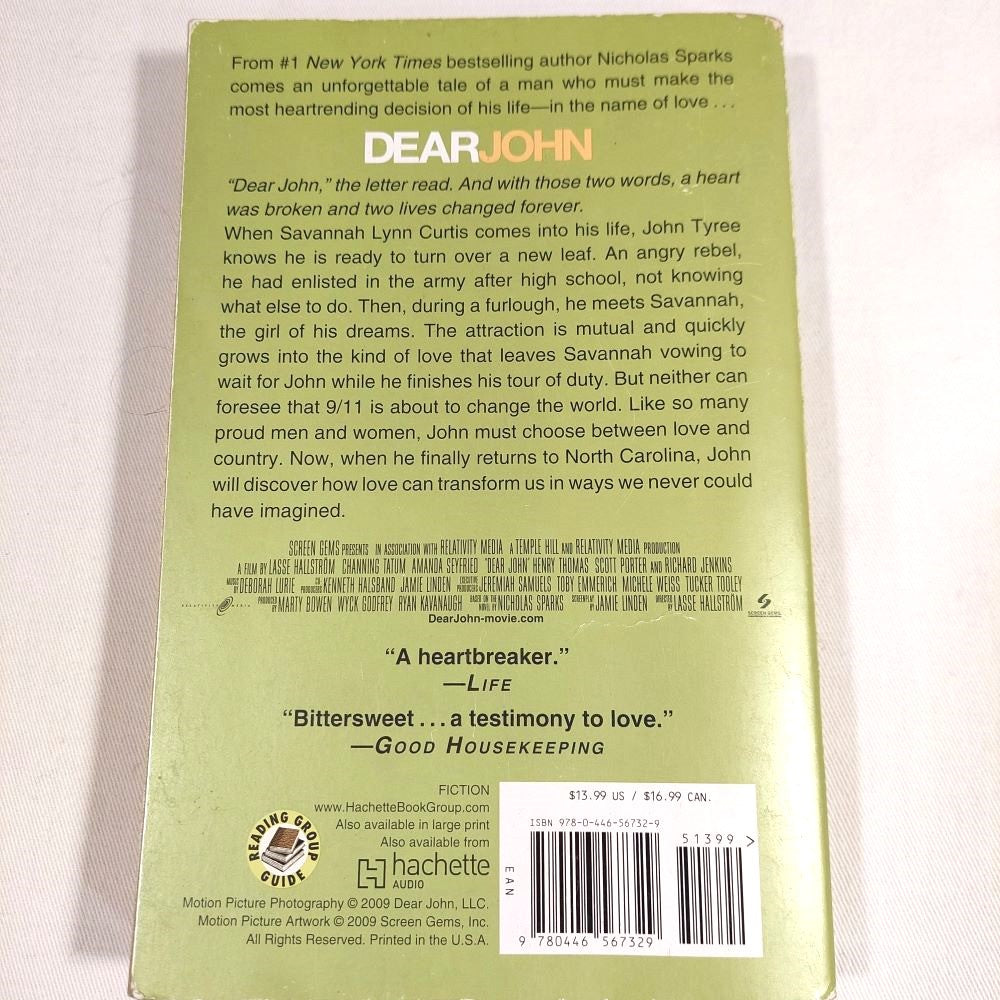 Dear John by Nicholas Sparks Paperback Book
