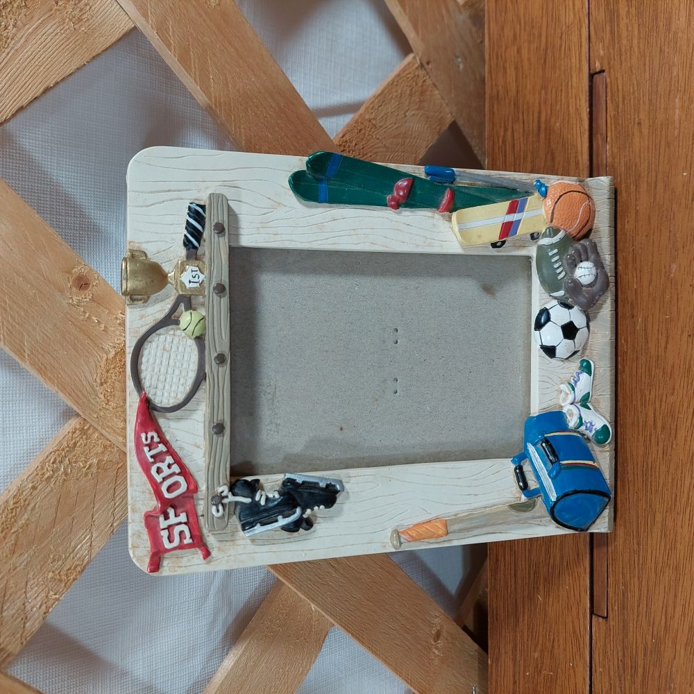 The Holson Co. 3D Sports Photo Frame