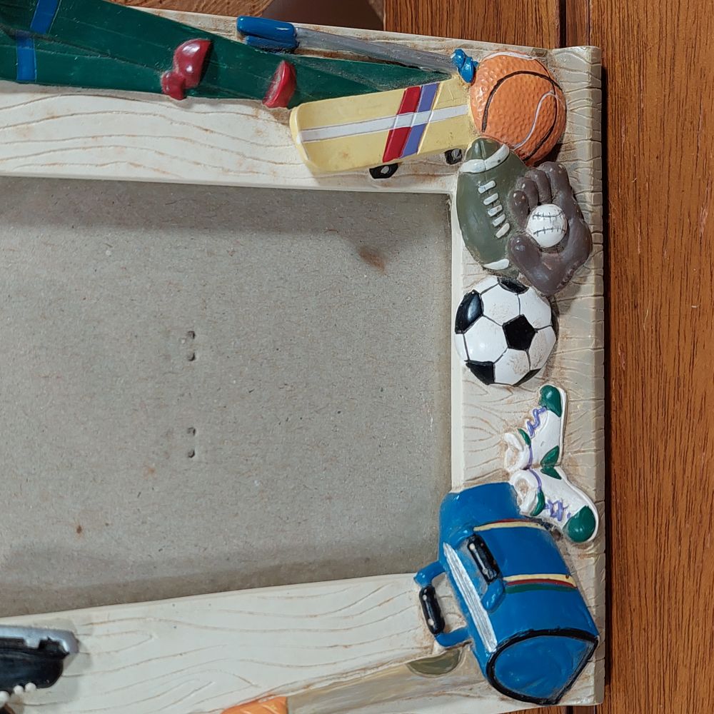 The Holson Co. 3D Sports Photo Frame