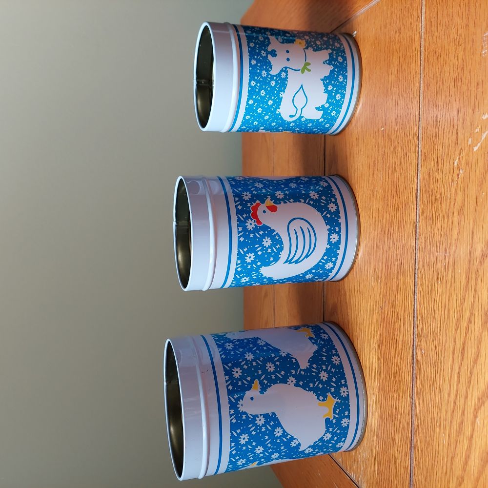 Farm Animal Tin Nesting Canister Set of Three Vintage
