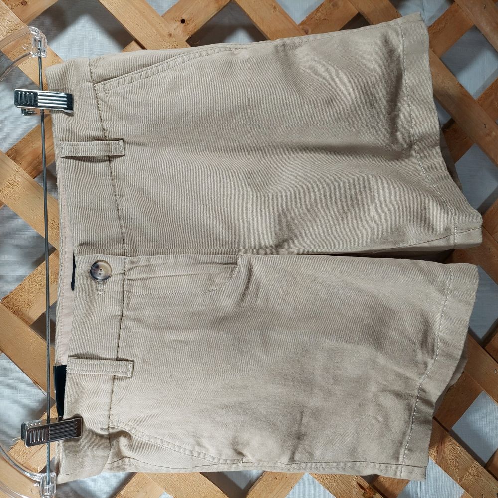 Re-Imagined by J. Crew Beige 7" Shorts Women's Size 4