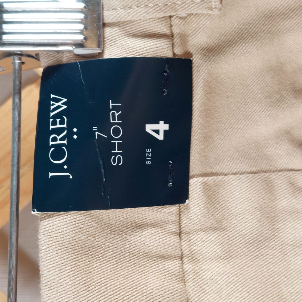 Re-Imagined by J. Crew Beige 7" Shorts Women's Size 4