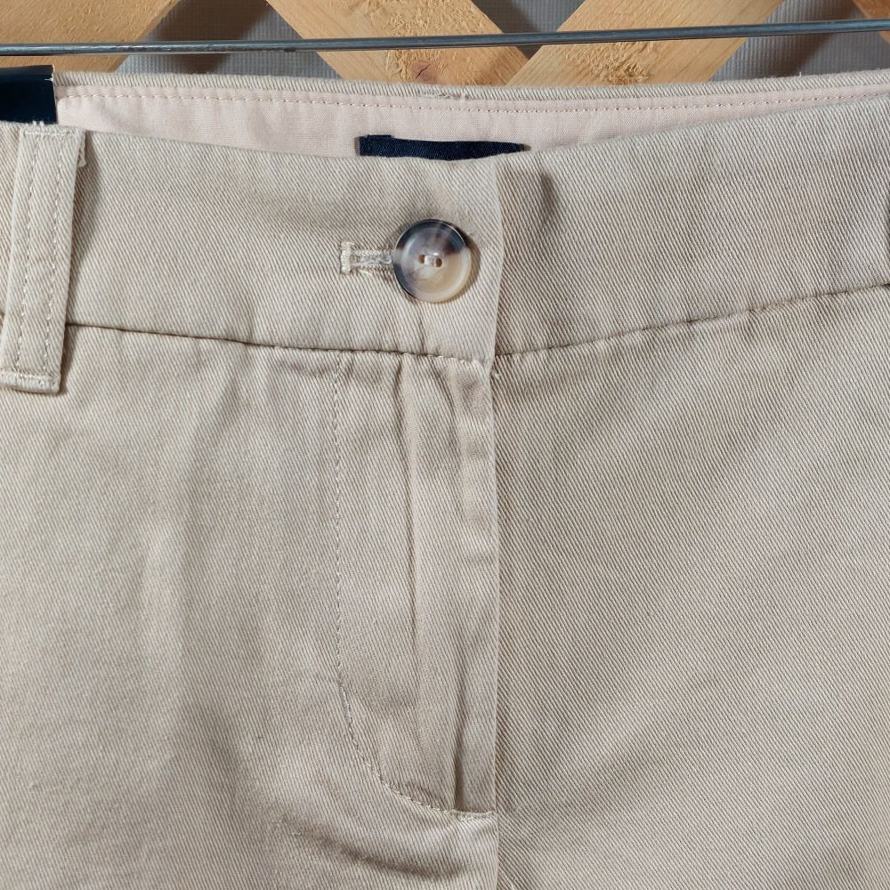 Re-Imagined by J. Crew Beige 7" Shorts Women's Size 4