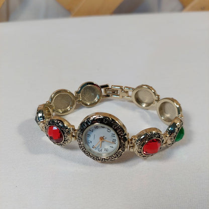 Quartz Watch Faux Green and Red Gemstones for Women Novelty Holiday