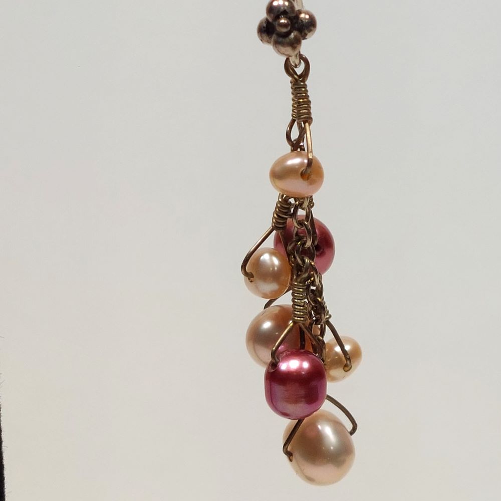 Pink & White Beaded Dangling Earrings Costume Jewelry