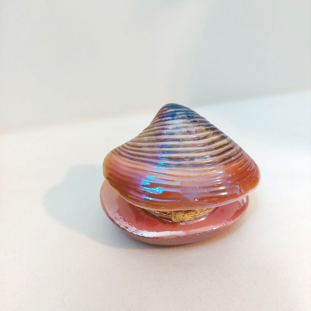 Seashell Shaped Multi-Color Lidded Trinket Dish