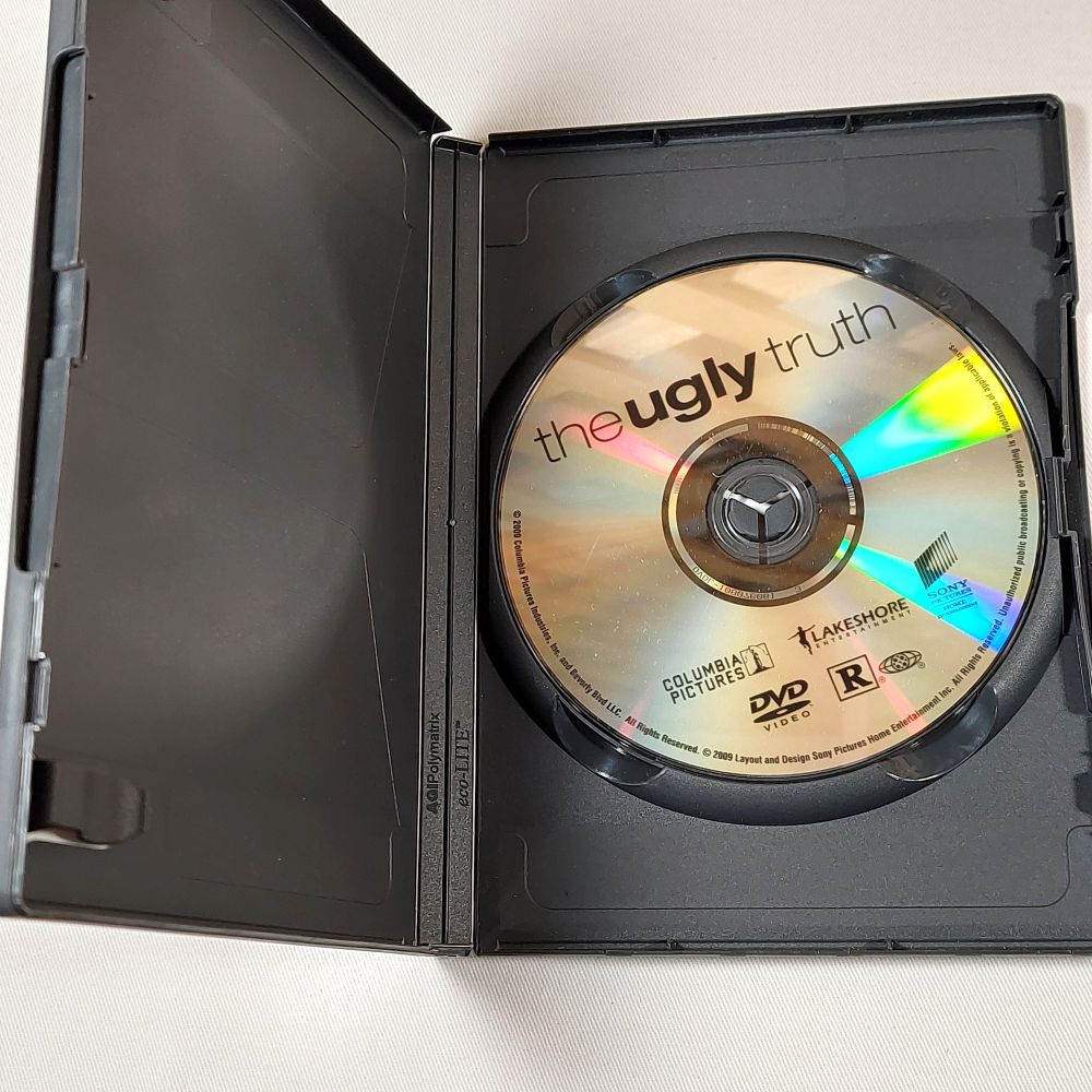 The Ugly Truth - Comedy Movie on DVD Video
