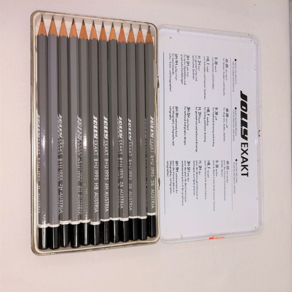 Jolly Exakt Design Set of 12 Graphite Drawing Pencils