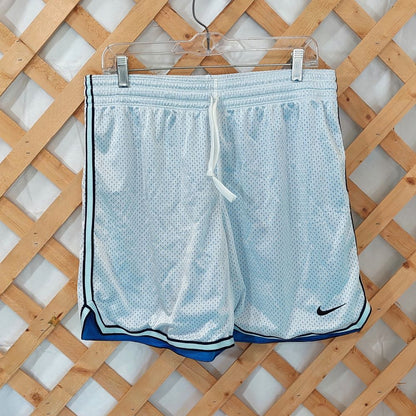 Nike Dri-Fit Mesh Training Shorts Size Medium