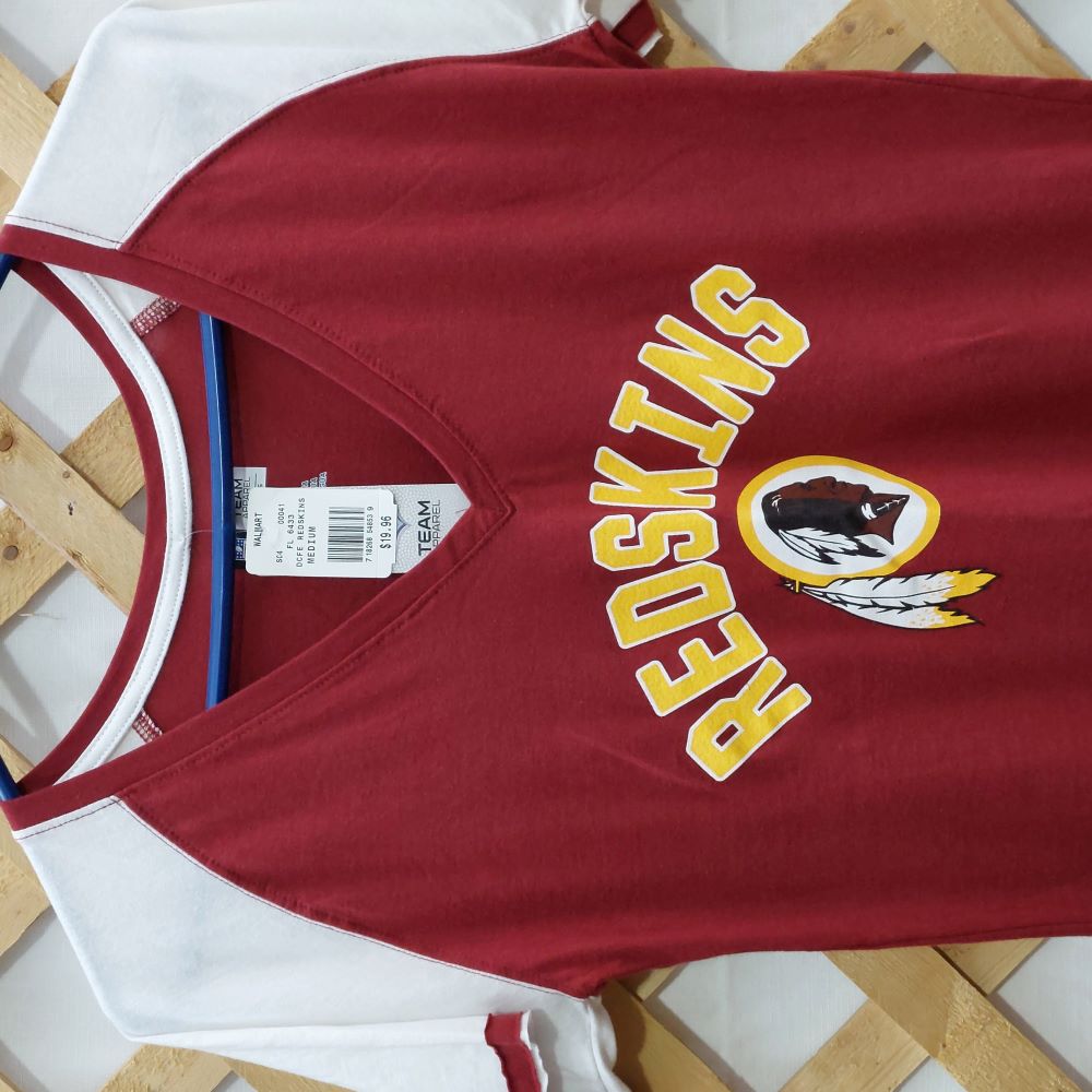 NFL Team Apparel Redskins T-Shirt Women's Size Medium