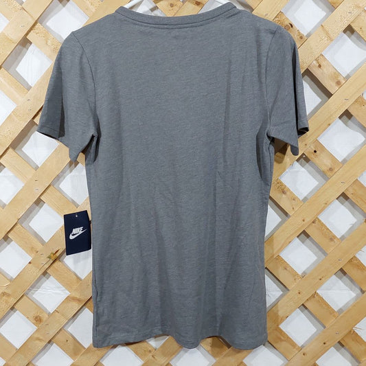 The Nike Tee for Women Athletic Cut Size Small