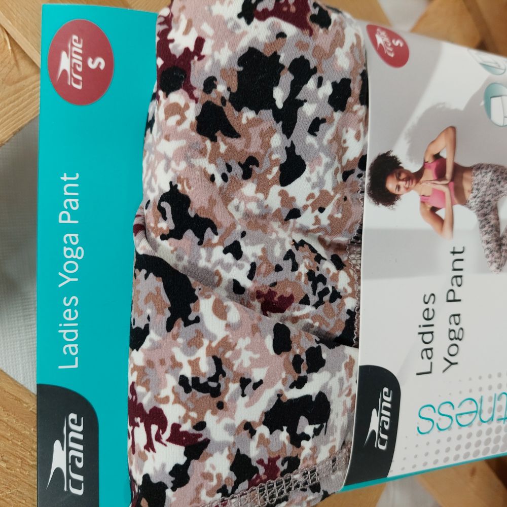 Crane Ladies Yoga Pant Size Small (4-6)